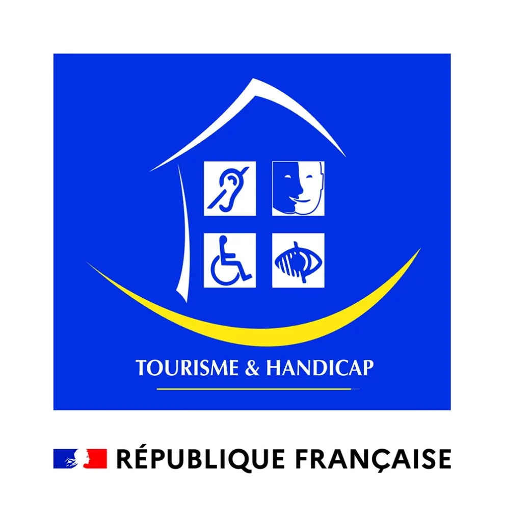 Logo tourisme et handicap gite de groupe